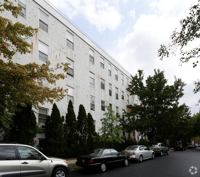 Seaview Estates 201 Hamilton Ave Staten Island NY 10301 Apartment