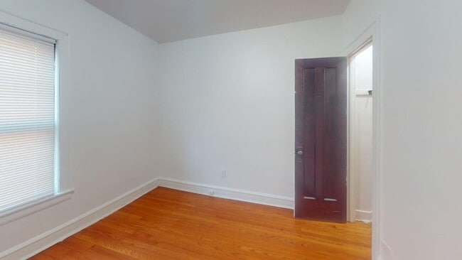 Building Photo - 5304 W Potomac Ave