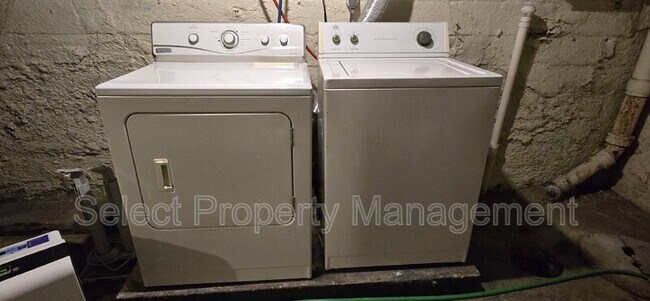 Building Photo - 3501 Webster St