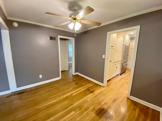 Building Photo - {6832} Prairie Village Ranch + Perfect Location + Updated + Fenced Yard