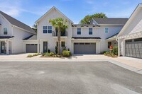 Building Photo - 105 Risewell Ct