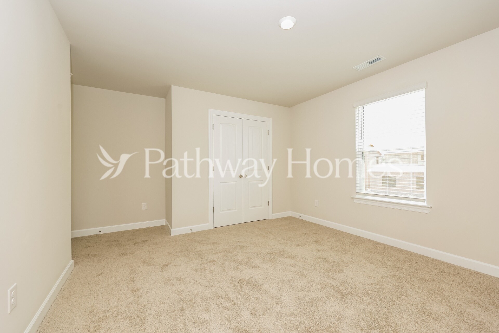 Building Photo - 3514 Quintana Dr