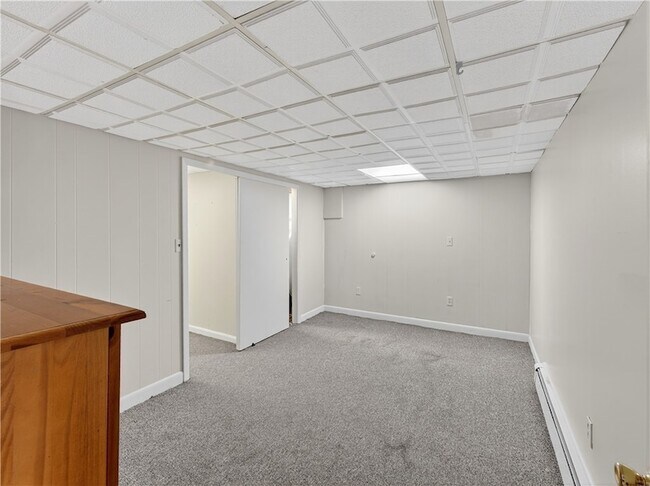 Building Photo - 239 Bulgarmarsh Rd