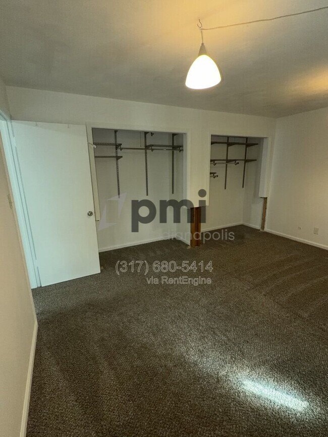 Building Photo - 635 Phaeton Pl