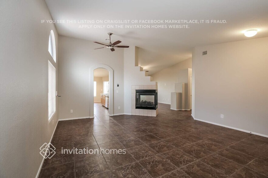 Building Photo - 1424 Laughing Larkspur Ave