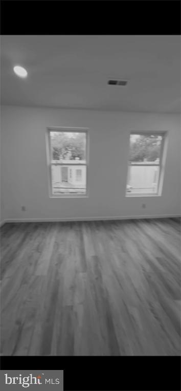 Building Photo - 5163 Wakefield St