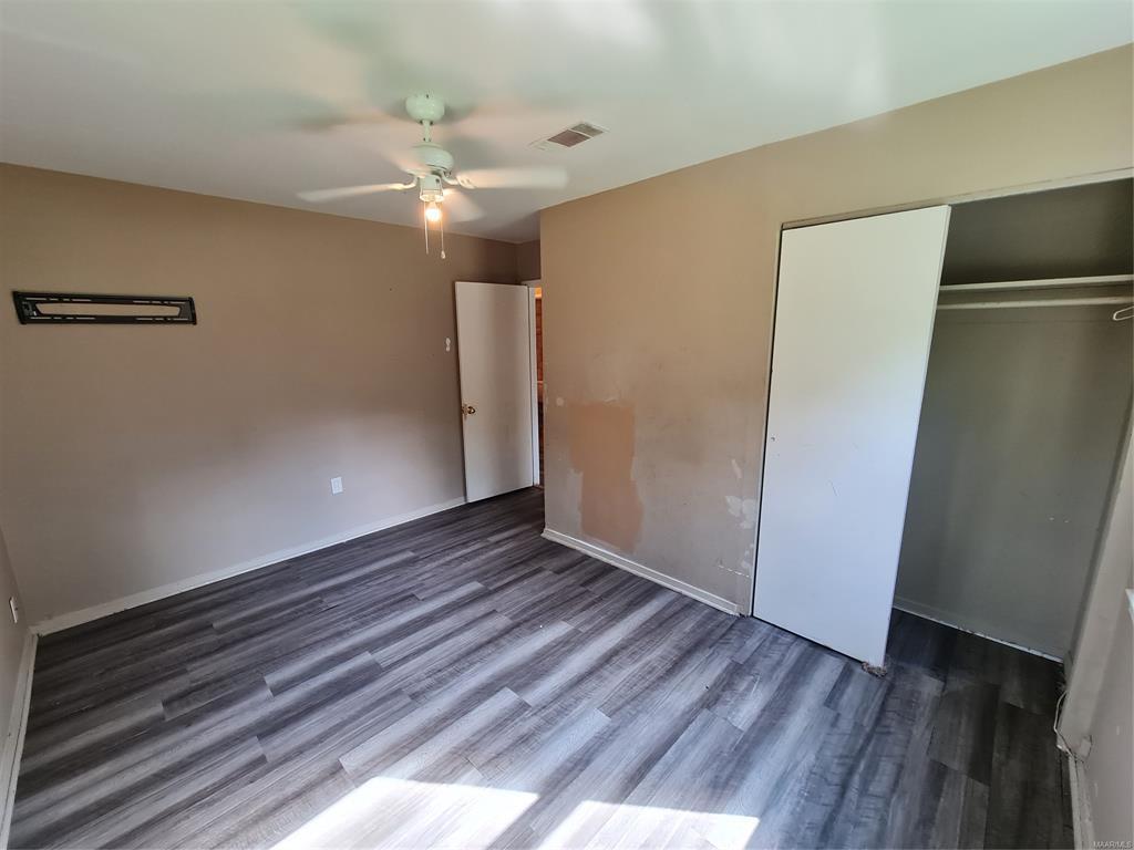 Building Photo - 1102 Jameswood Ct