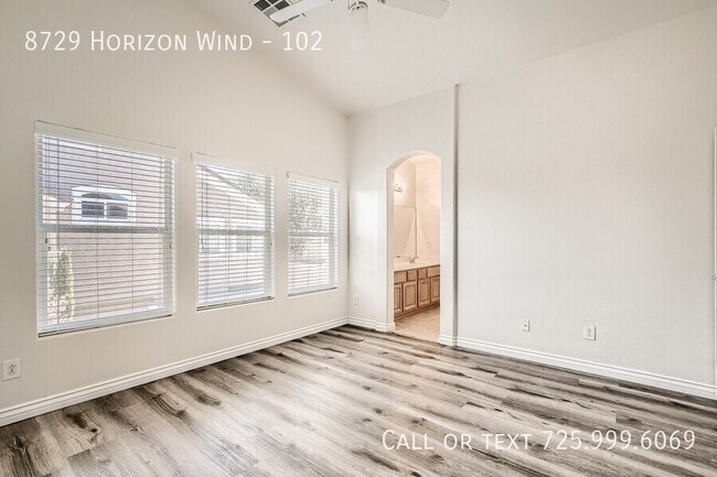 Building Photo - 8729 Horizon Wind Ave