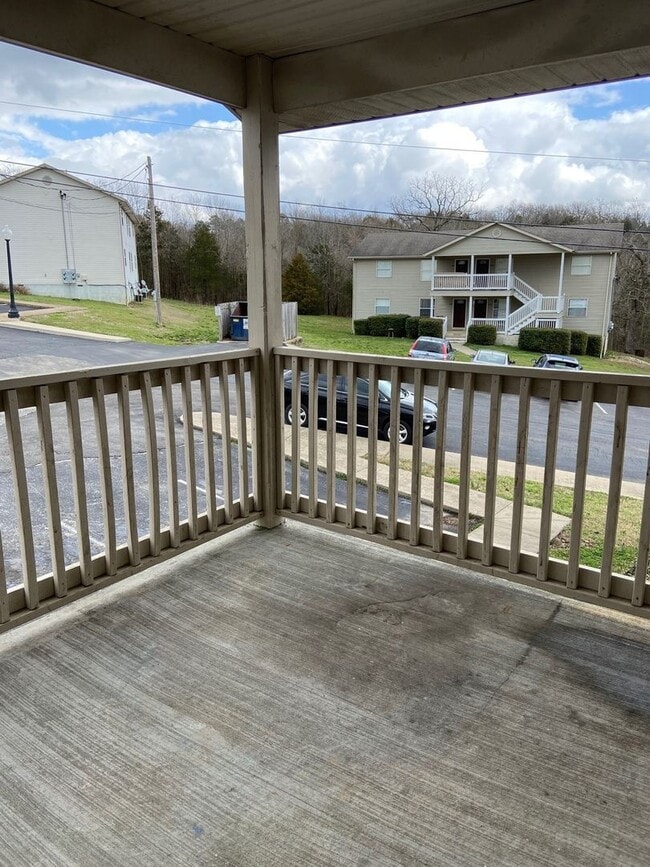 Building Photo - Apartment in Branson East, Kirbyville