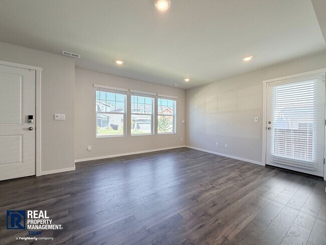 Building Photo - Brand-New 3BR Town Home Near JBLM | Bonus Loft, 2-Car Garage & Modern Finishes