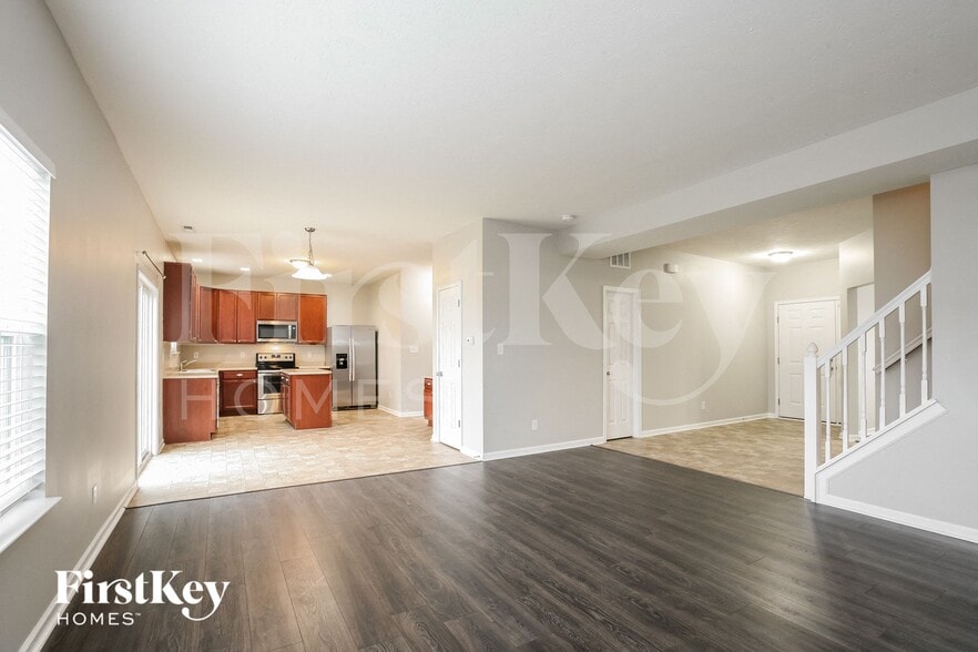 Building Photo - 17030 S Burntwood Way