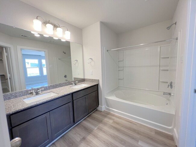 Building Photo - 7002 Cedar Breeze Ct