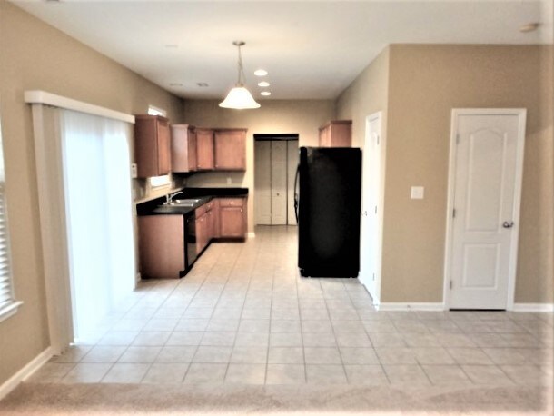 Building Photo - 2626 Dutch Grove Cir