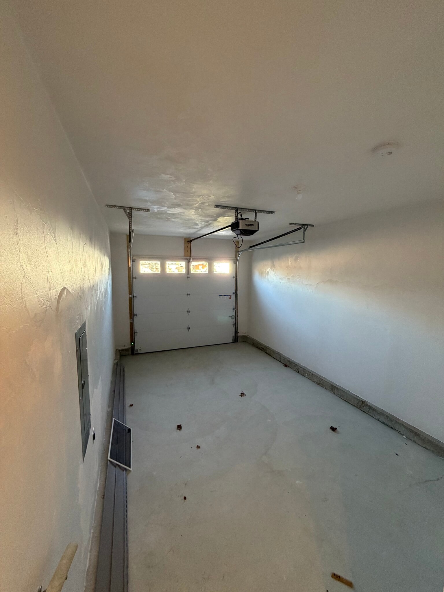 1 car garage with EV charging - 507 Mendon Rd