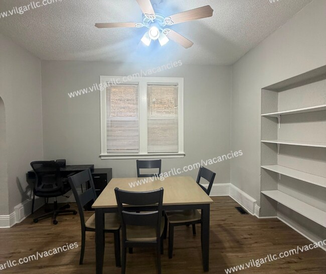 Building Photo - 4856 Magoun Ave