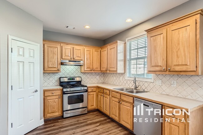 Building Photo - 1265 Leisure Lake Dr