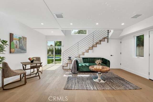 Building Photo - 4801 Abbeyville Ave