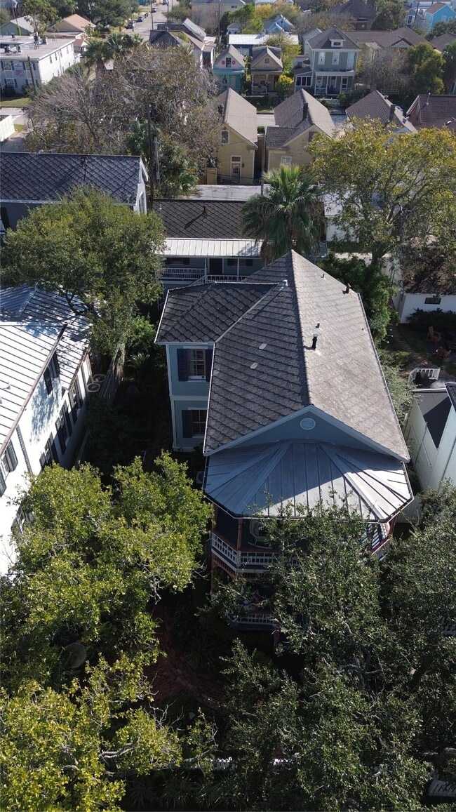 Building Photo - 2007 Avenue M