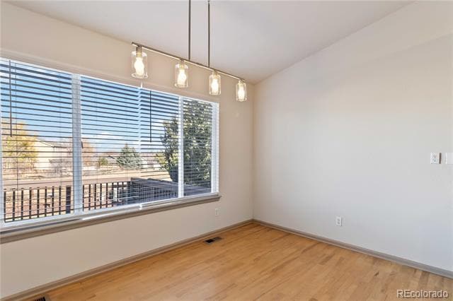 Building Photo - 4795 Fenwood Dr