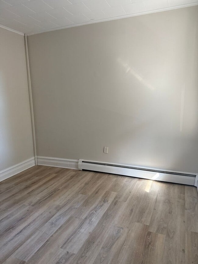 Building Photo - Spacious 3BR House in Columbia!