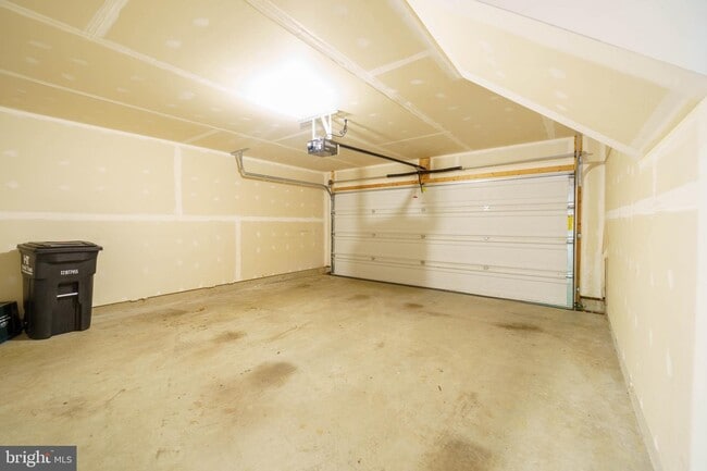 Building Photo - 8064 Criaza Branch Ct