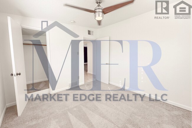 Building Photo - 3Bed/2Bath Home Scottsdale/Thomas! $399 MOVE-IN SPECIAL! Ready for Immediate Move-In!