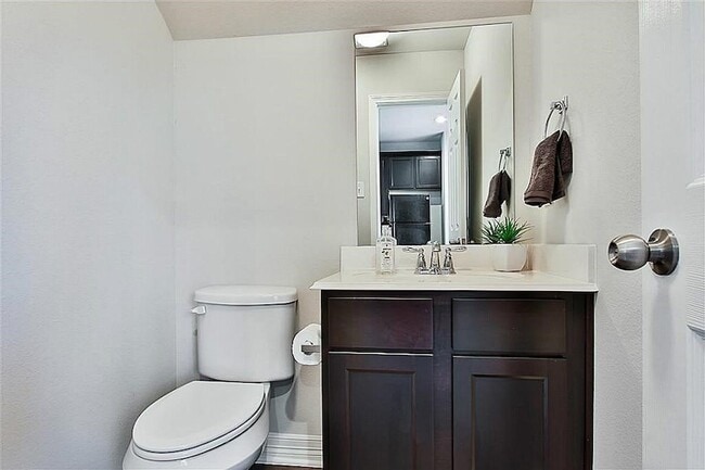 Building Photo - 34 Woodland Hills Dr