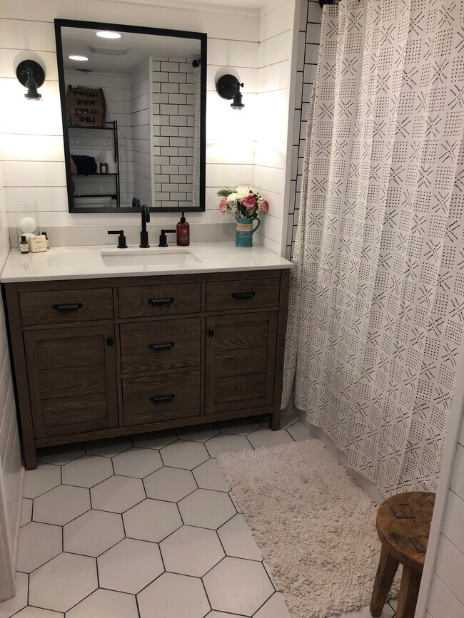 Bathroom 2 - 3554 Abbott Ave N