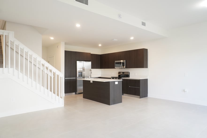 Building Photo - 34432 SW 191st Ave