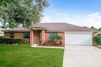 Building Photo - 14031 Ridgewick Dr