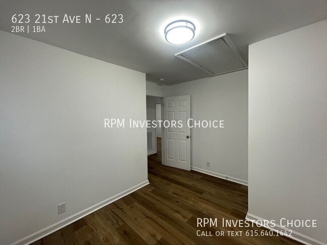 Building Photo - 623 21st Ave N