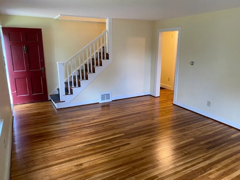 Building Photo - 1288 Federal St