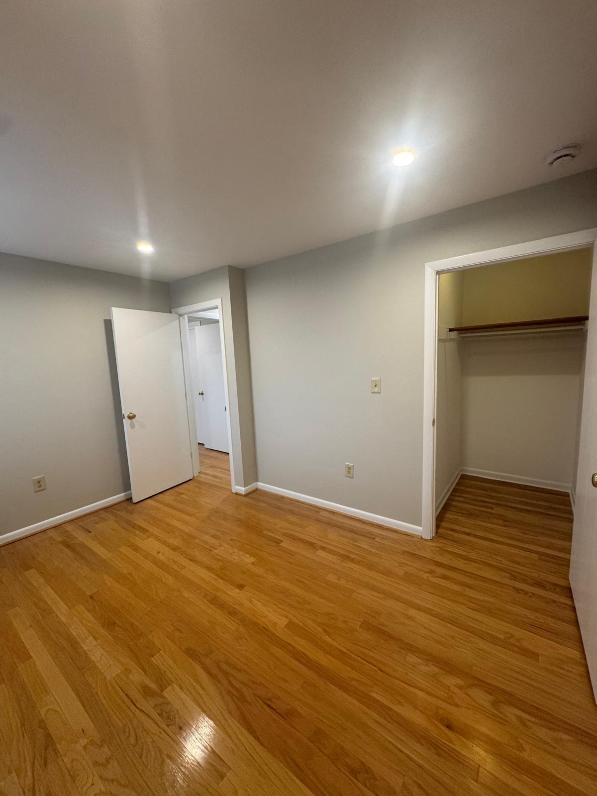 Building Photo - 28 Brentwood St