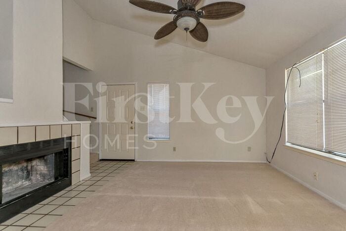 Building Photo - 2240 Tarpley Rd