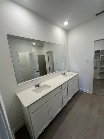 Building Photo - 10009 Warlander Dr