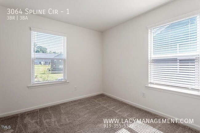 Building Photo - 3064 Spline Cir