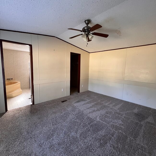 Building Photo - 1477 Holly Grove Rd