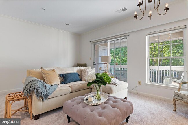 Building Photo - 2002 Peggy Stewart Way