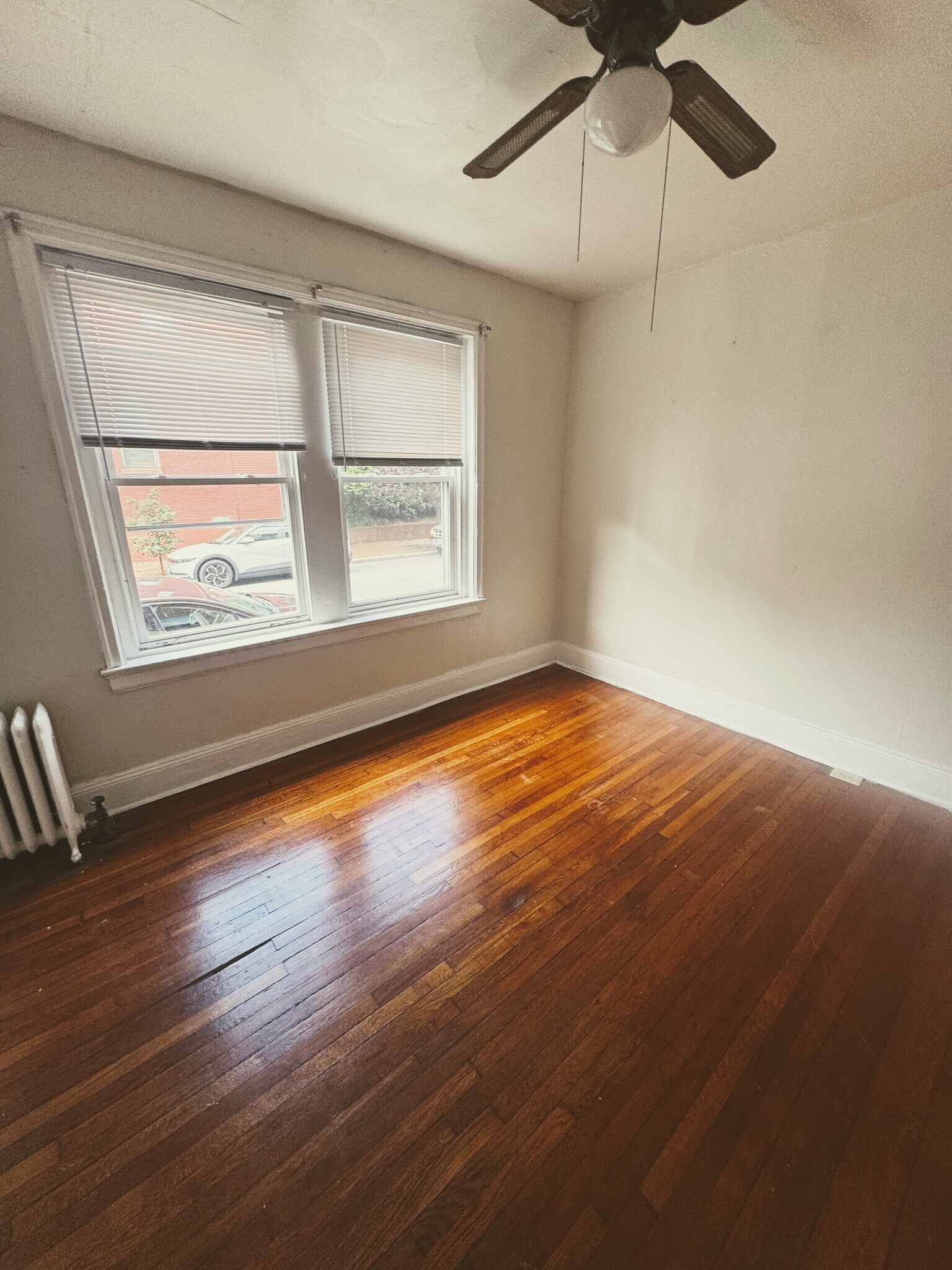 Bedroom 1 - 1424 Grove Ave