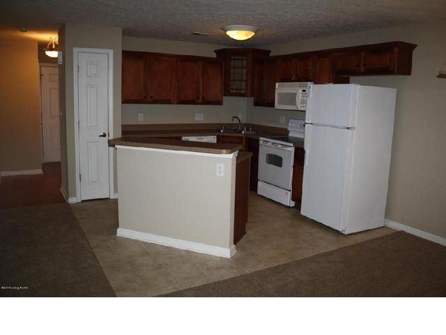 Primary Photo - 8301 Savannah Springs Ct