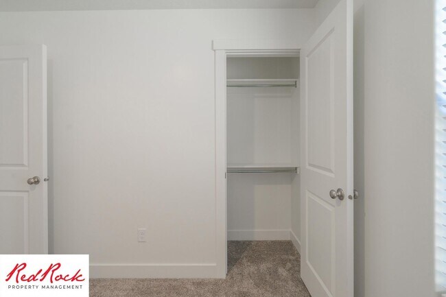 Building Photo - Move In Special - $500 Off First Months Rent! Stunning 4 Bedroom Townhome!