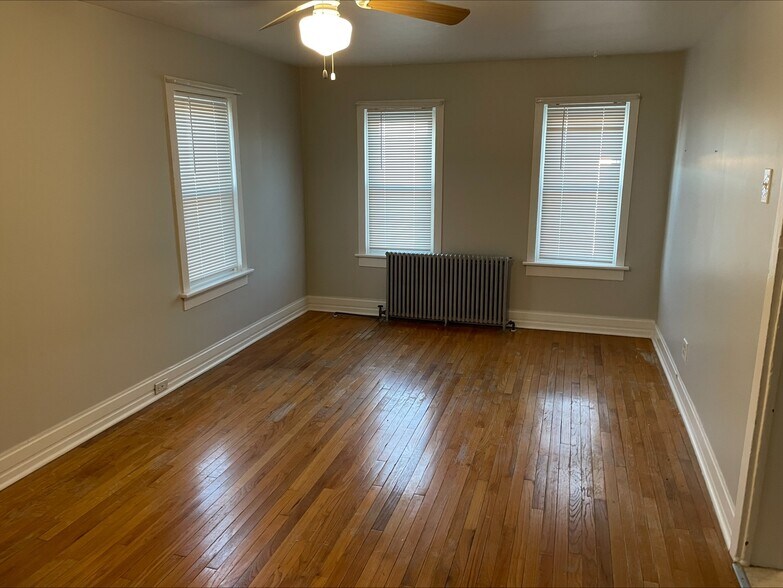 Building Photo - 124 Michters Rd