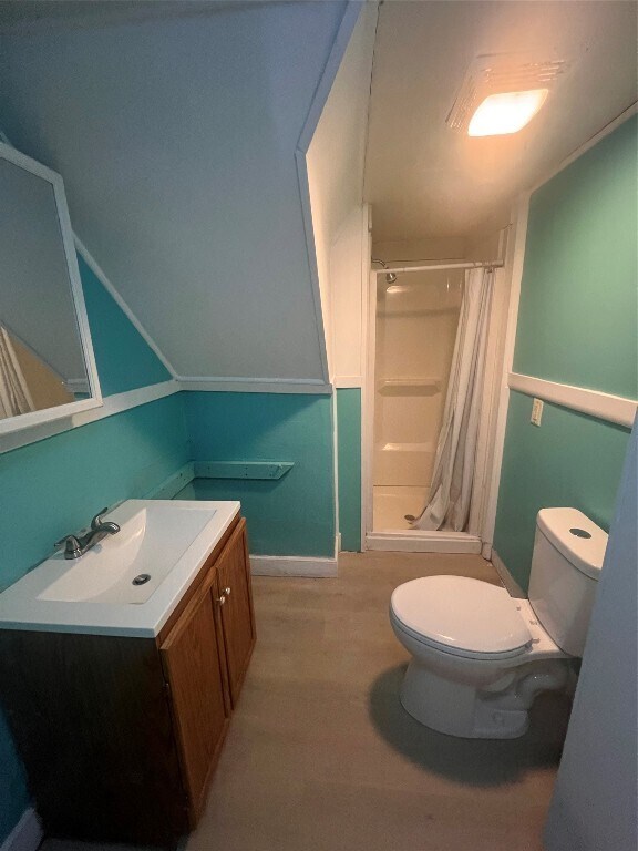 Building Photo - 155 Willow St