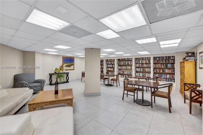 Building Photo - 3180 S Ocean Dr