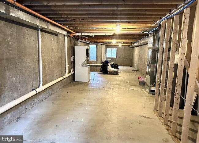 Building Photo - 3535 N 16th St