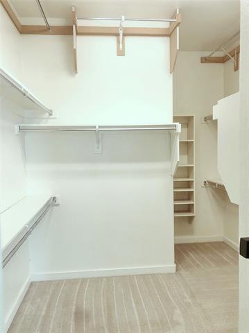 Building Photo - 10801 Sexton Dr