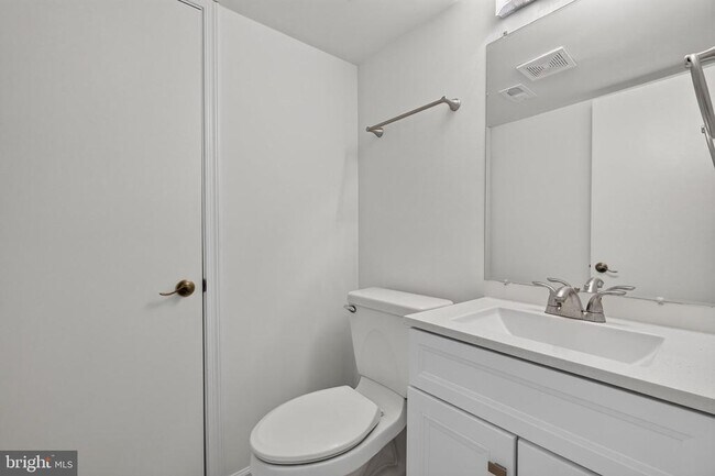 Building Photo - 1703 Westwind Way