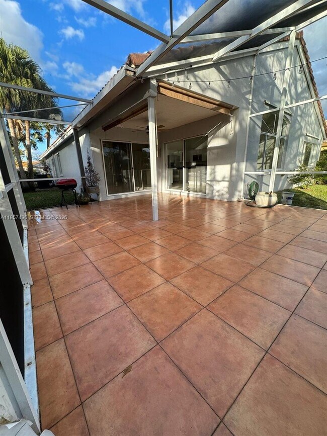 Building Photo - 17850 NW 19th St