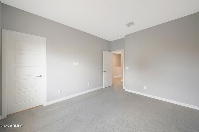 Building Photo - 8323 N 22nd Dr