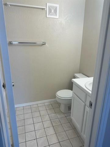 Building Photo - 1700 Amelia Ct